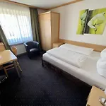 Otto - Bed & Breakfast 3*