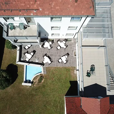 Bed & Breakfast Otto - 3*